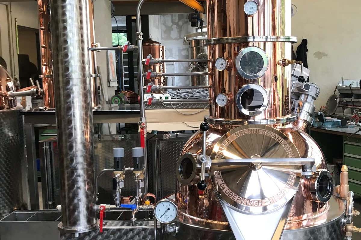 Dal film "Profumo" all'alambicco: Eugin Distilleria compie (già) 5 anni